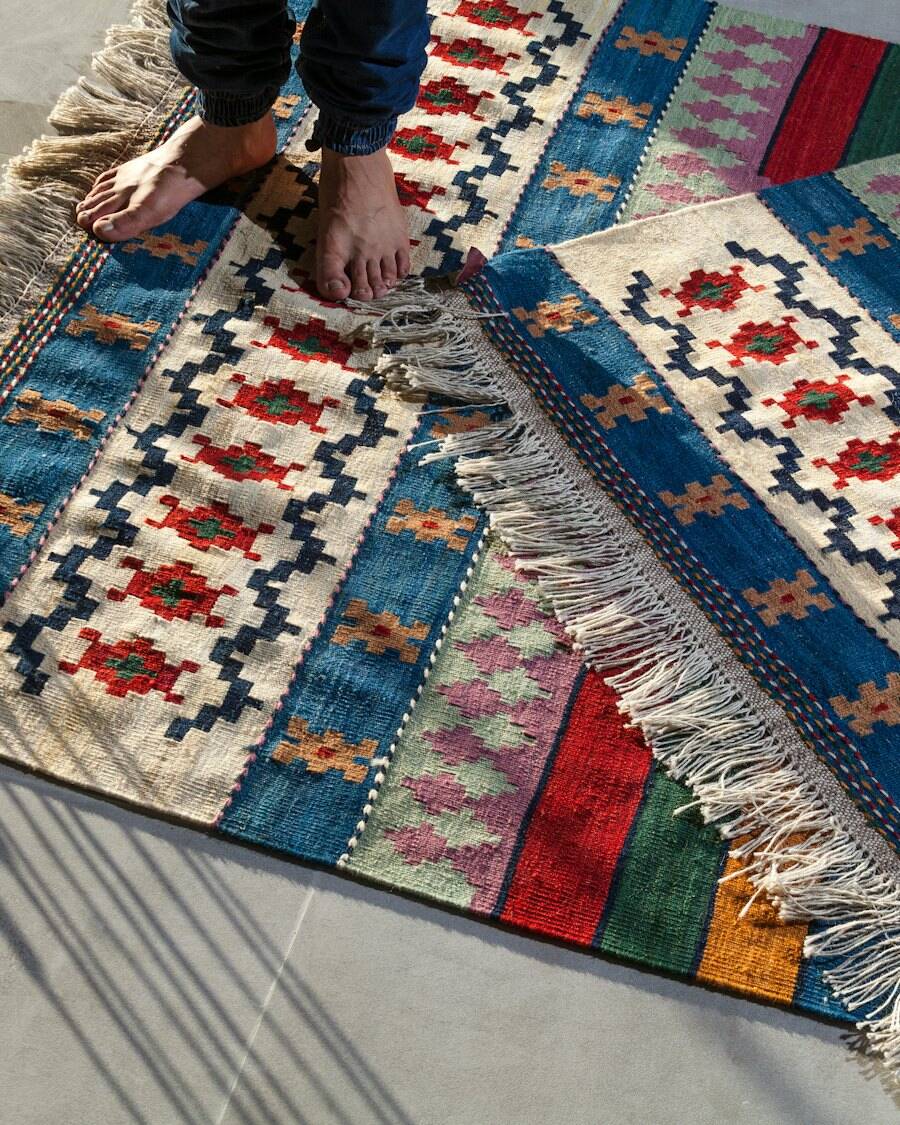 Kilim-stitch mat